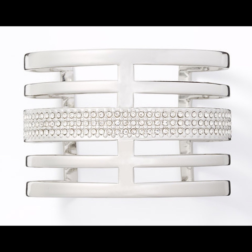 Modern Classic Linear Cuff